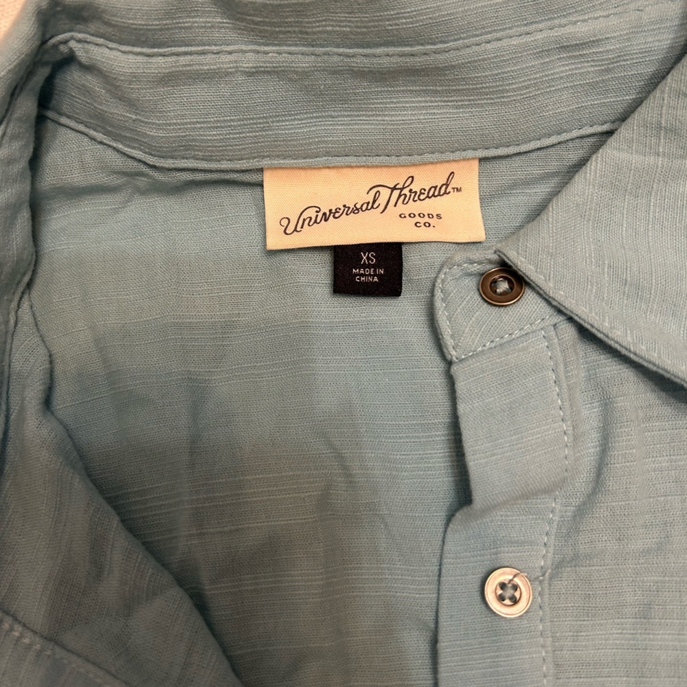 Blouse button down - Picture 2 of 2
